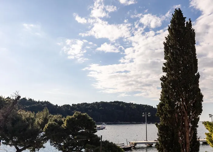 Floret Apartment Cavtat