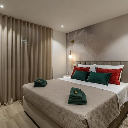 Floret * ツァヴタット